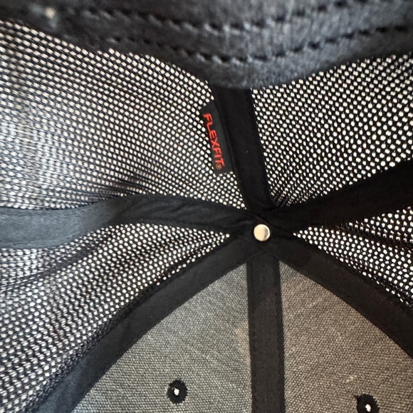 Columbia Mesh Tree Flag Ball Flexfit Hat - Picture 5 of 6